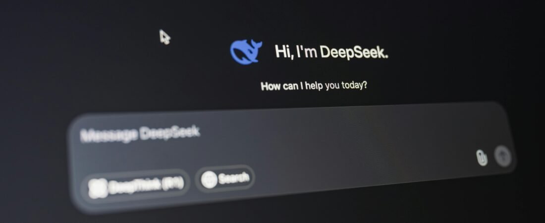 Apakah AI Akan Menggantikan Manusia? Membedah Mitos dan Realita di Balik Revolusi Otomasi